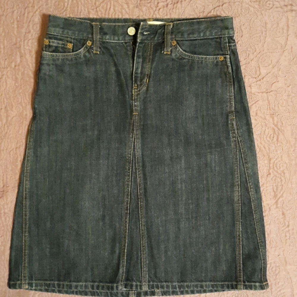 GAP..(Denim Skirt - Picture 5 of 6